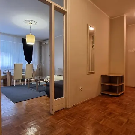 Апартаменты Slavija Square Белград